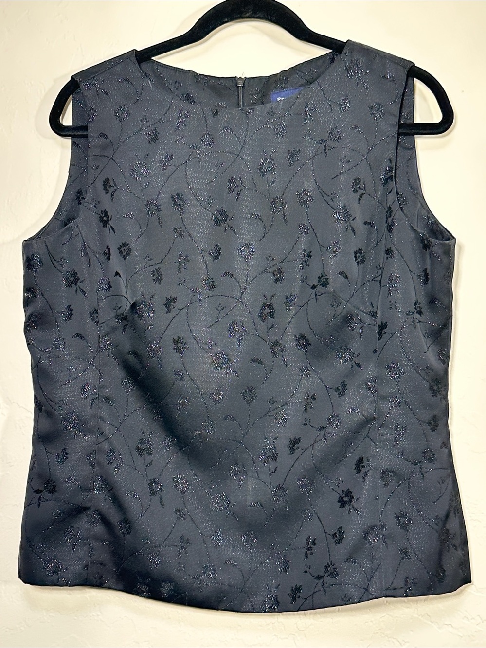 Preston & York Shimmery Black Floral Jacquard Sleeveless Formal Top